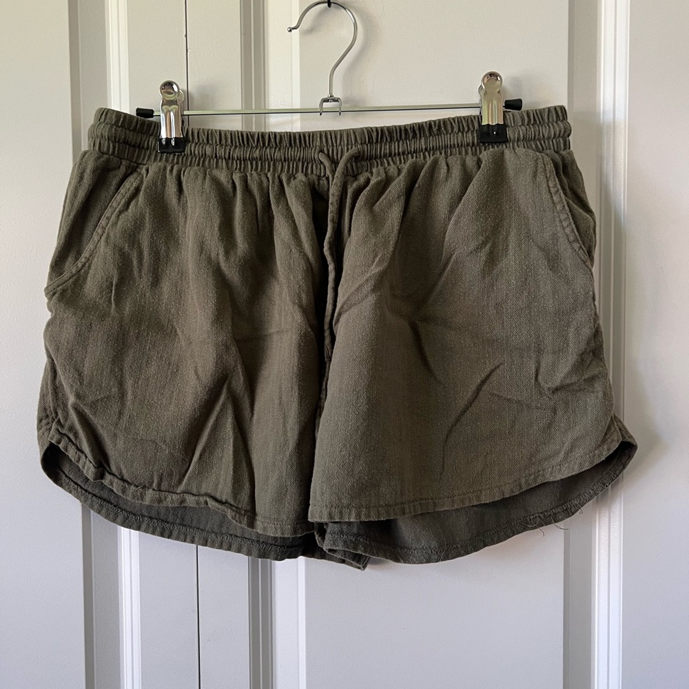 Olive Green linen summer shorts